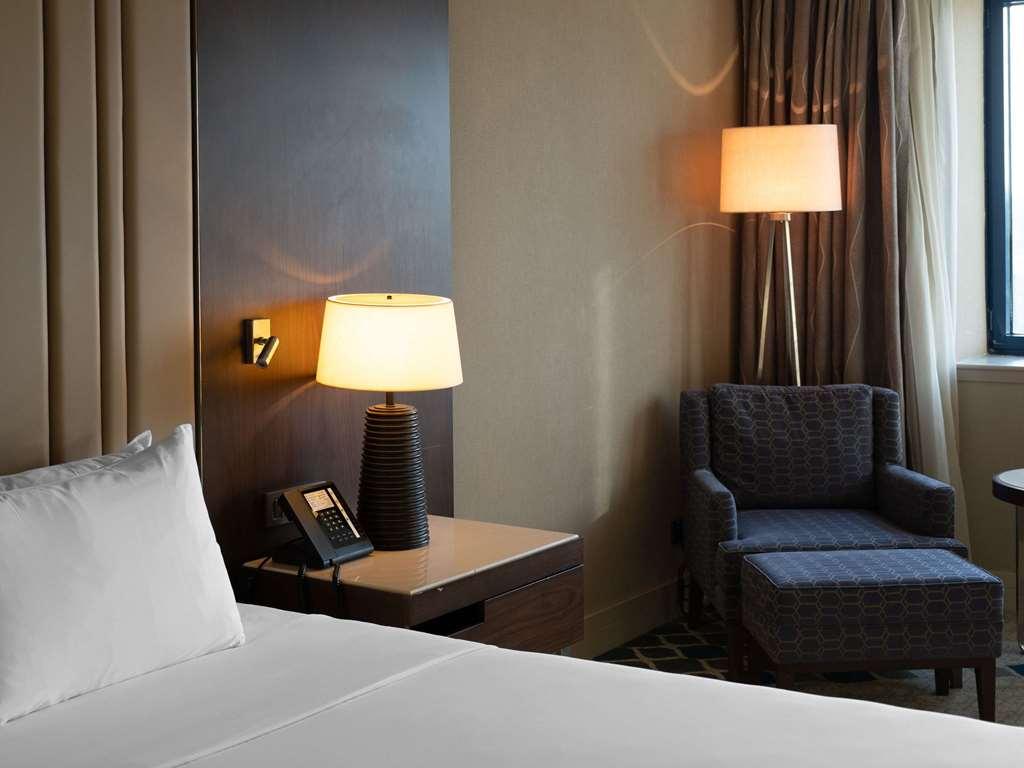 Moevenpick Hotel Tasjkent Rom bilde