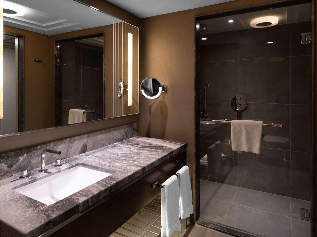 Moevenpick Hotel Tasjkent Rom bilde