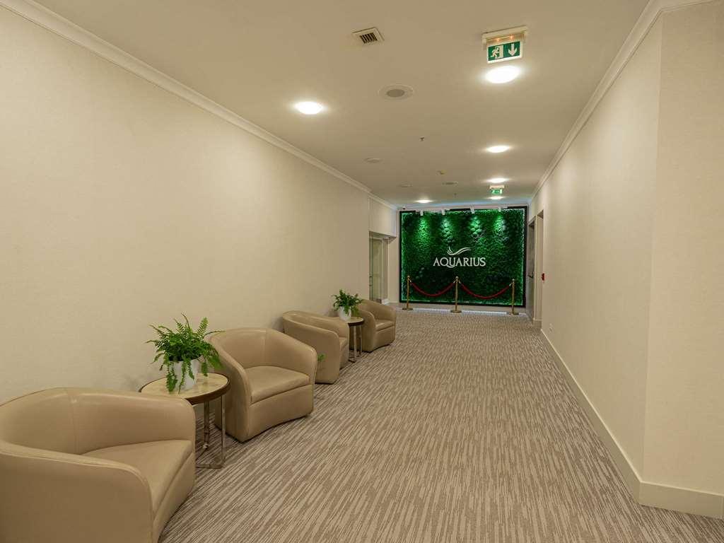 Moevenpick Hotel Tasjkent Fasiliteter bilde