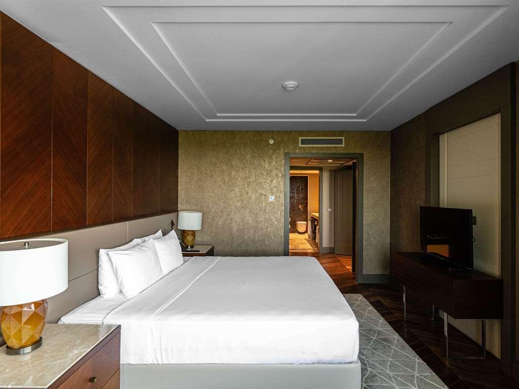 Moevenpick Hotel Tasjkent Rom bilde